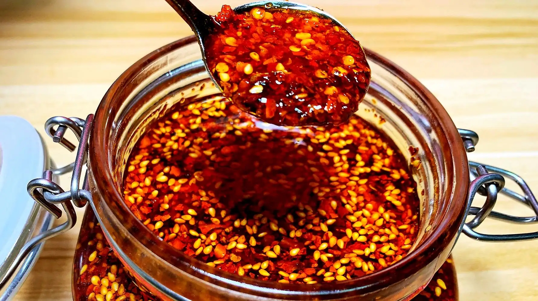 为什么自制辣椒油的时候要使用干辣椒 原来是这样