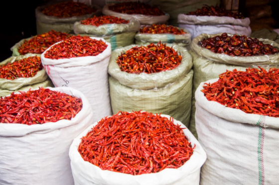 干辣椒的药用价值：辣椒在传统草药中的应用与疗效