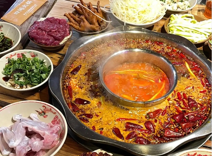 连锁火锅店如何实现底料的味道统一？这一招就够了