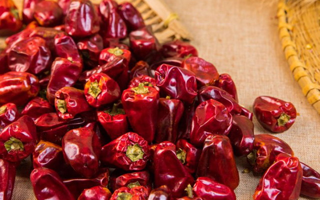 采购干灯笼椒时应注意什么？匡老五辣业 给你一些建议